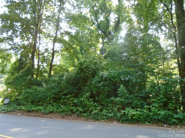 1821 Camp Greene St, Charlotte, NC 28208