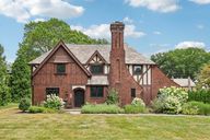 Delaware Ave-S2607-001.jpg