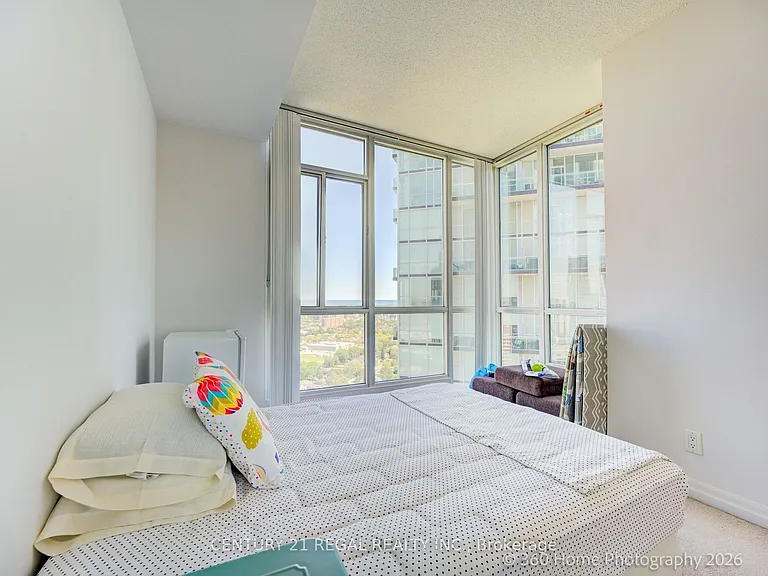 220 Burnhamthorpe Rd W #3004 — Photo 17