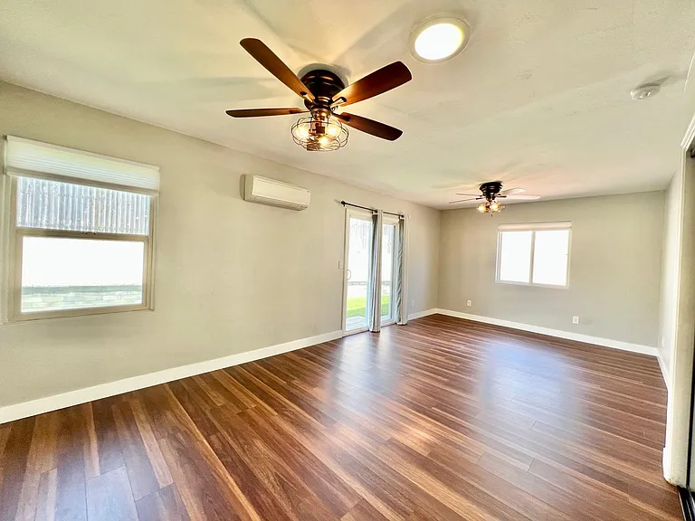 3744 Gayle St — Photo 7