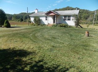 5323 Wesley Chapel Rd, Green Bank, WV 24944