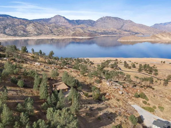 4652 Falcon Dr, Lake Isabella, CA 93240