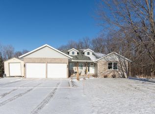 8084 375th St, Onamia, MN 56359