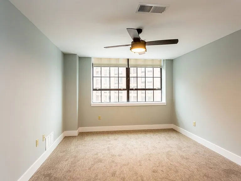 Addis Building Loft Apartments in Downtown Syracuse — Photo 5