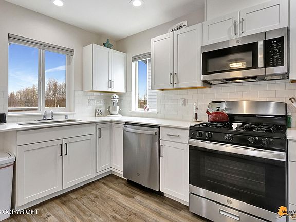 4th image of 1296 Snow Fox Ln #4