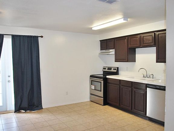 5th image of 11738 Kingfisher Ln E