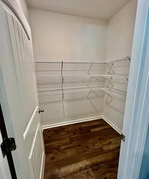 2728 Piper Dr S — Photo 13