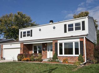 1808 W Pheasant Trl, Mount Prospect, IL 60056