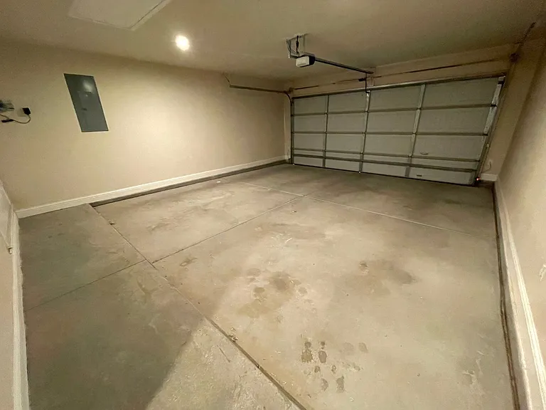 3719 Oakridge Ave — Photo 15