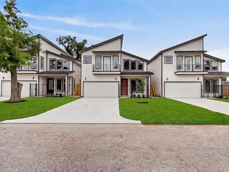 1067 Ferguson Way — Photo 46