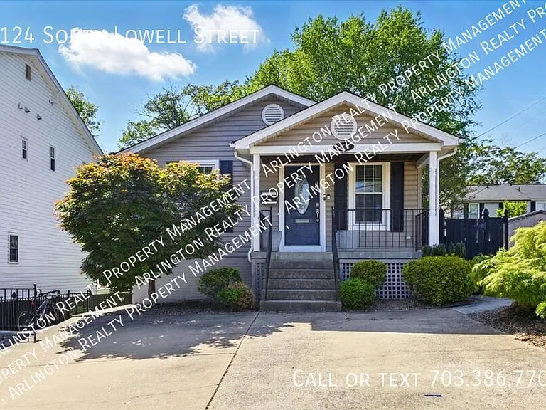 2124 S Lowell St — Photo 1