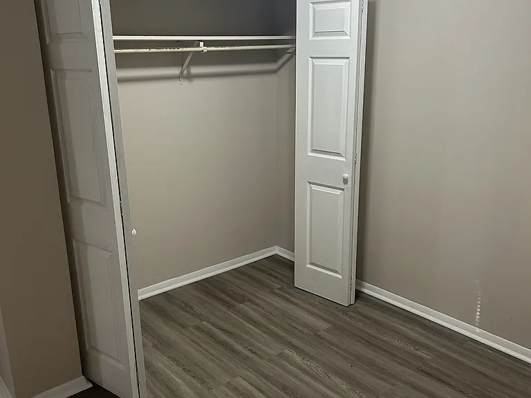 104C Village Ln — Photo 11