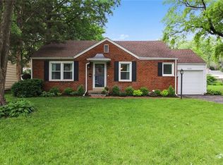 5126 Rosewood Dr, Roeland Park, KS 66205