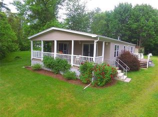 5053 E Lake Rd, Romulus, NY 14541