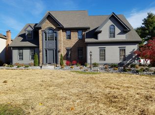 7555 Cobblers Run, Poland, OH 44514