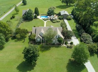 7001 Hoover Mason Ln, Mt Pleasant, TN 38474