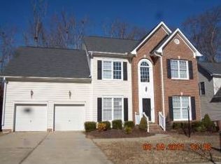 5117 Casland Dr, Raleigh, NC 27604