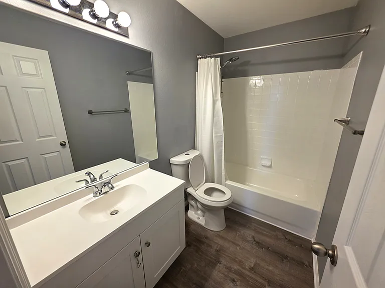 Upstairs bathroom