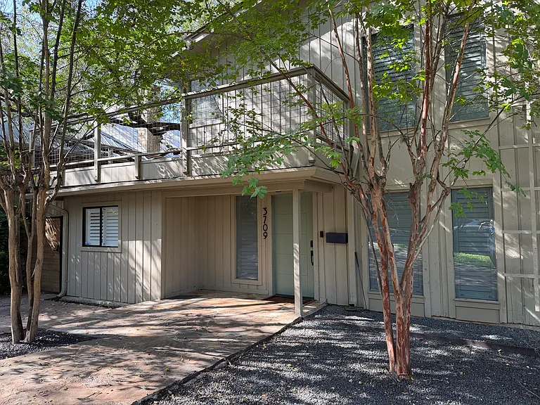 3709 Meredith St — Photo 40