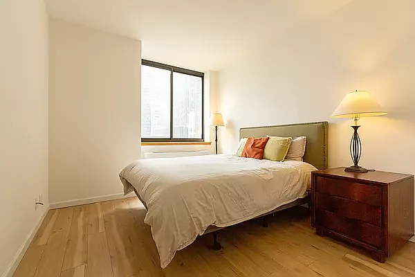 Sold by Living Quest Real Estate Inc. | media 8