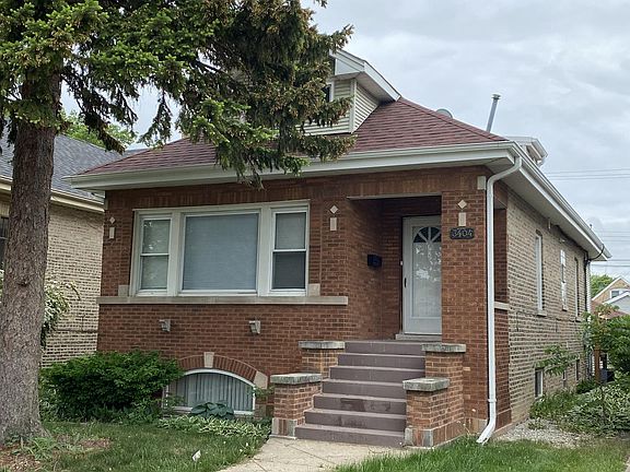 3rd image of 3404 N Oconto Ave