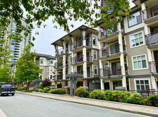 4788 Brentwood Dr #415, Burnaby, BC V5C0C5
