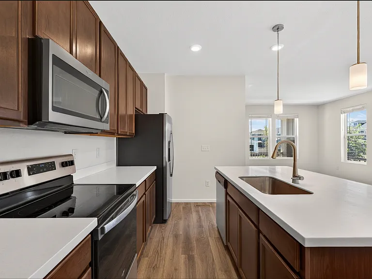 6361 N Malaya St — Photo 10