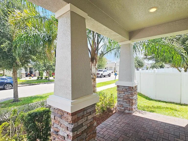 11048 Sweetgum Woods Dr — Photo 3