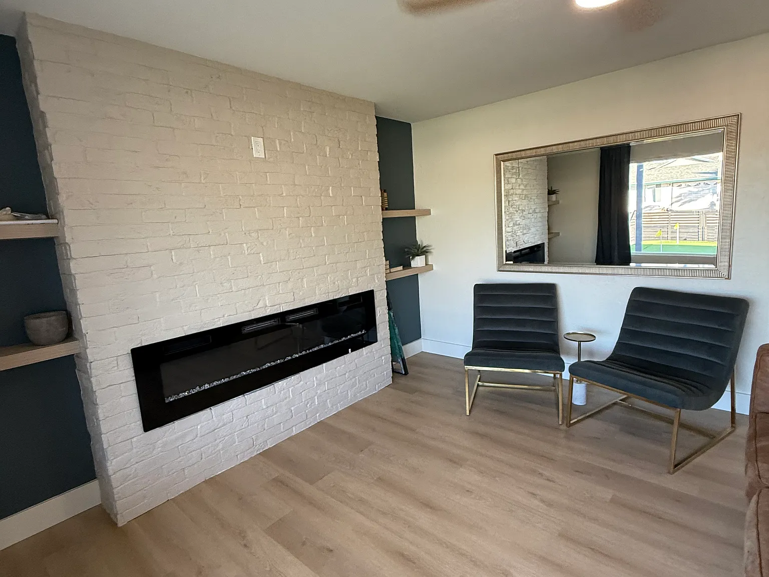4 bed, 2000 sqft, $3,850 — Photo 3
