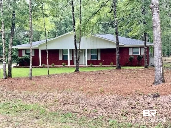 51655 Oakwood Dr, Bay Minette, AL 36507
