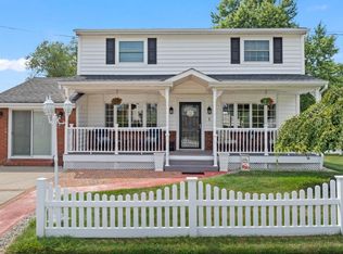 1 Twain Ave, Old Bridge, NJ 08857