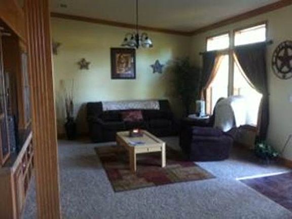 4th image of 8854 Commonwealth Ave