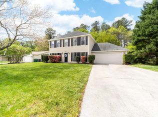 11001 Fox Mill Ln, Charlotte, NC 28277