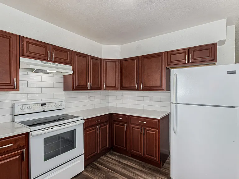 2060 W Iliff Ave — Photo 4