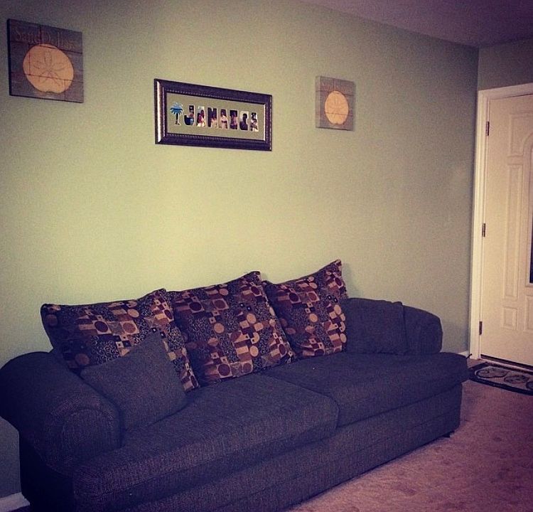 1st image of 504 Broadview Blvd N
