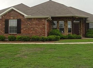 120 Meadow Ridge Cir, Royse City, TX 75189