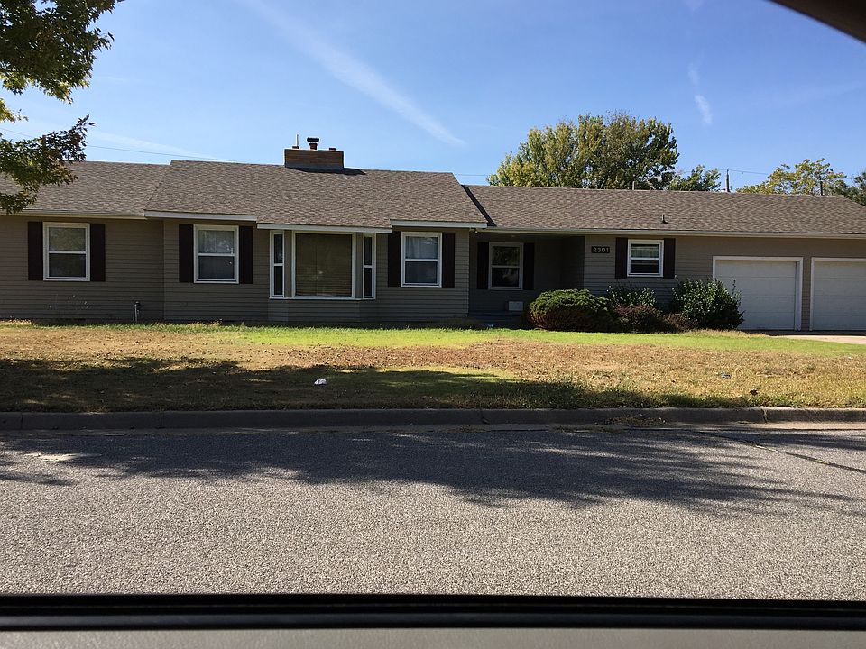 1st image of 2301 3rd Ave