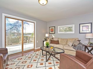 19 Shore Rd, North Reading, MA 01864