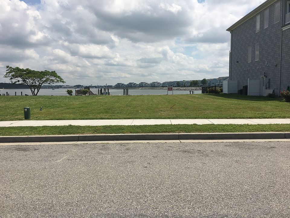 1st image of 9716 Bay Point Dr