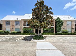 2230 S Piney Point Rd APT 104, Houston, TX 77063
