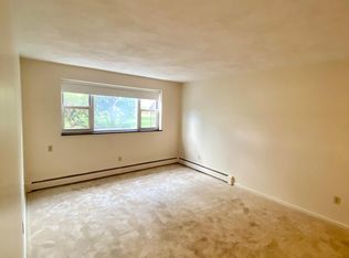 163 Lexington St #20, Auburndale, MA 02466