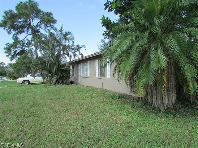 2nd image of 9097 Pineapple Rd