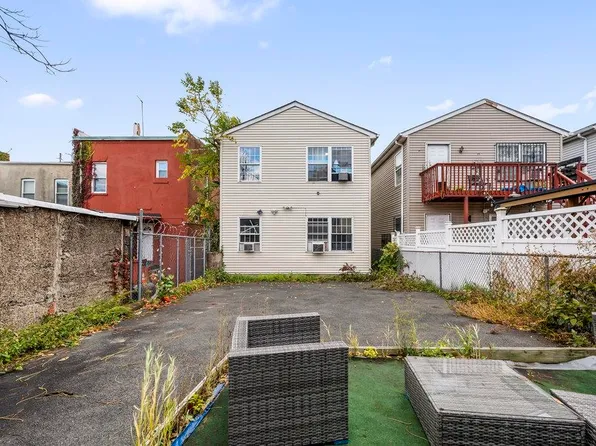 12 Bayview Avenue image 27 of 27