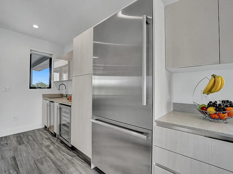 340 Balboa St — Photo 50