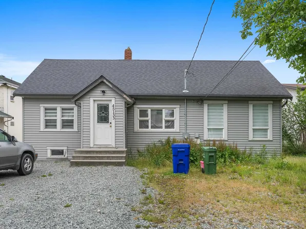 45133 Wells Rd, Chilliwack, BC V2R 1H6