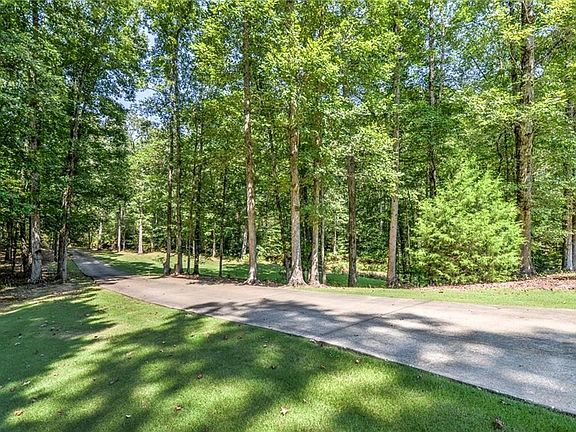 5th image of 5383 Lee Road 146