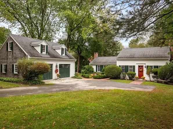 15 Rolfes Ln, Newbury, MA 01951
