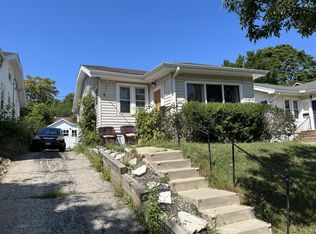2469 N 56th St, Milwaukee, WI 53210