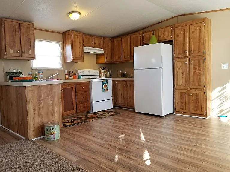 Sherwood Village — Photo 30