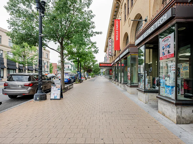 1339 Oak St NW #A — Photo 31